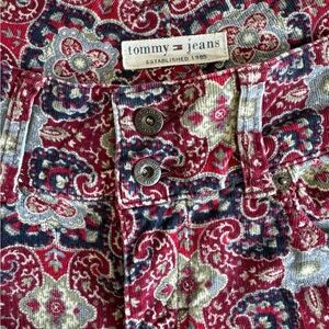TOMMY HILFIGER  Corduroy Flare Leg Size 5 Pants Patterned Colorful Women’s